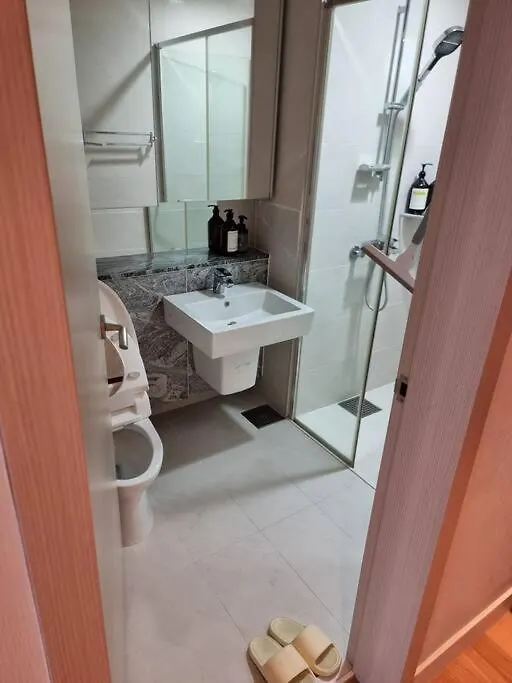 Haedam Stay- Ocean View, High Floor Busan